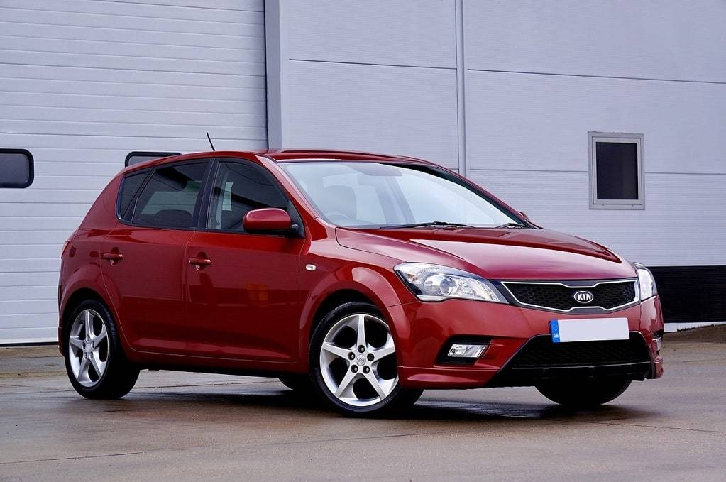 You are currently viewing Comparer les voitures essence et diesel pour les trajets quotidiens